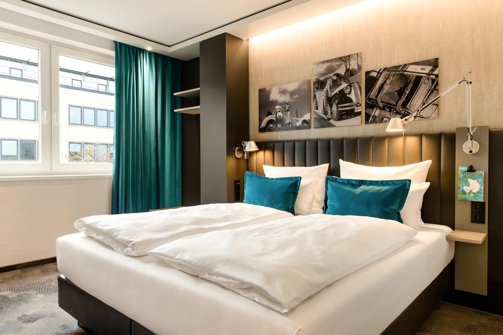 Motel One Frankfurt-Eastside Frankfurt nad Menem Zewnętrze zdjęcie