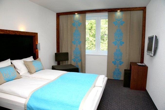 Motel One Frankfurt-Eastside Frankfurt nad Menem Pokój zdjęcie